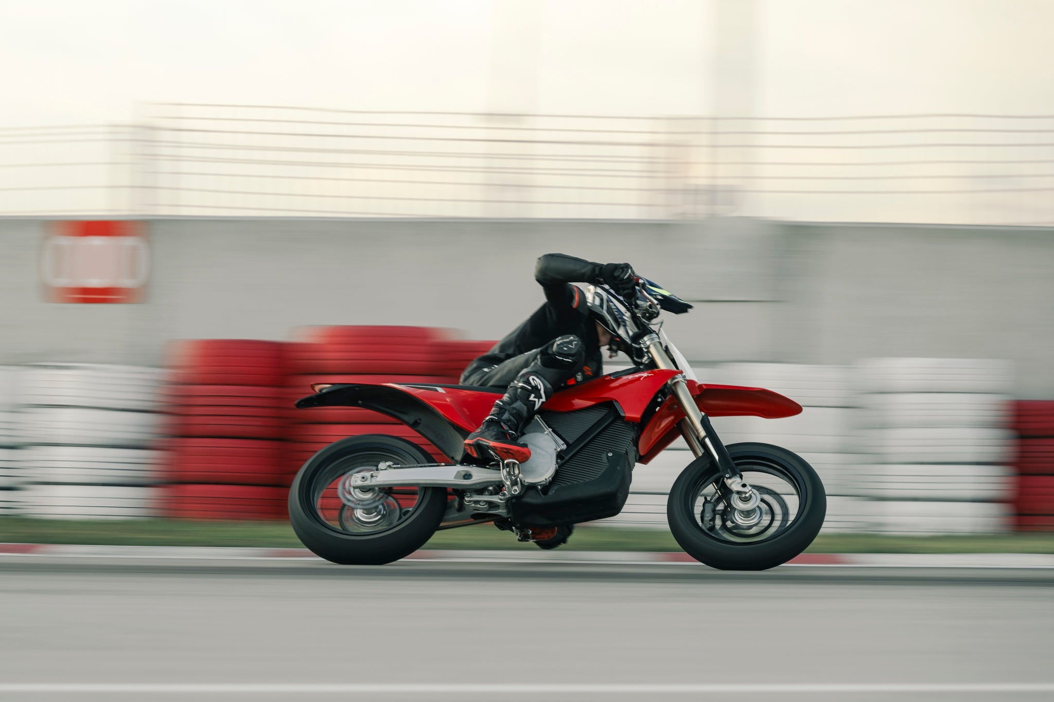 Stark Future Varg SM | Electric Supermoto Now at PCR-E – PCR E-Performance