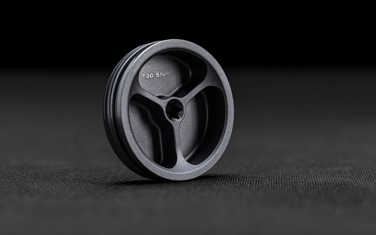 Stark VARG – Aluminium side cap